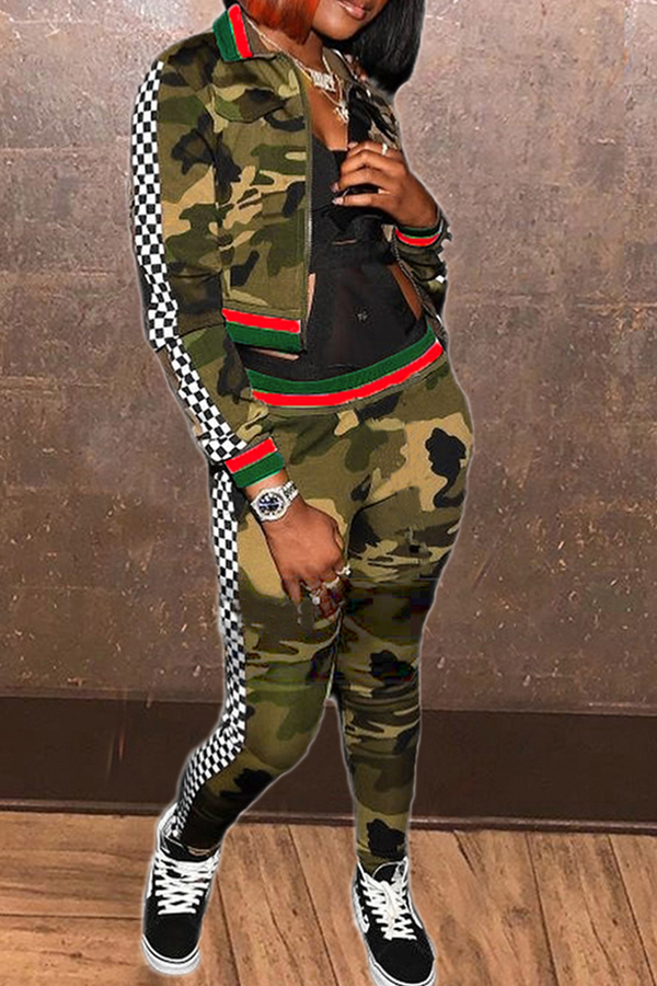 Lovely Sportswear Camo Print Army Green Two-piece Pants Set, Army green camouflag
Lovely Sportswear Camo Print Army Green Two-piece Pants Set, Army green camouflag
