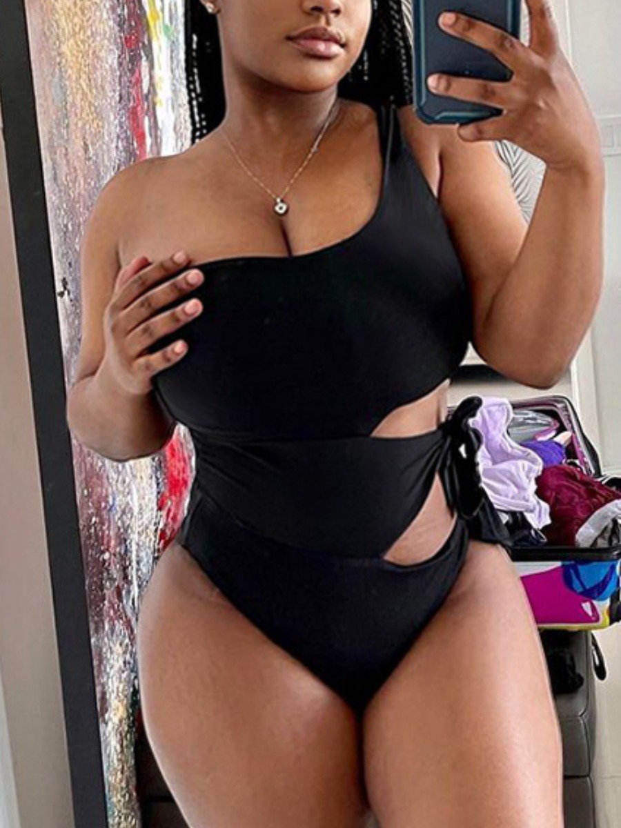 Lovely Boho One Shoulder Bandage Hollow-out Design Black One-piece Swimsuit
Lovely Boho One Shoulder Bandage Hollow-out Design Black One-piece Swimsuit