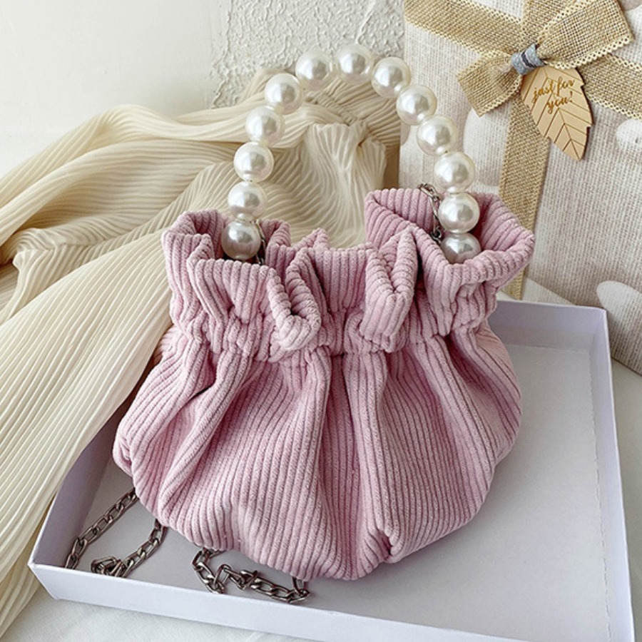Lovely Casual Pearl Decoration Pink Messenger Bag 
Lovely Casual Pearl Decoration Pink Messenger Bag