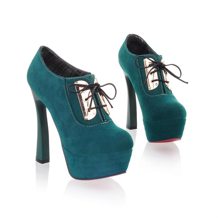 closed toe heels with laces