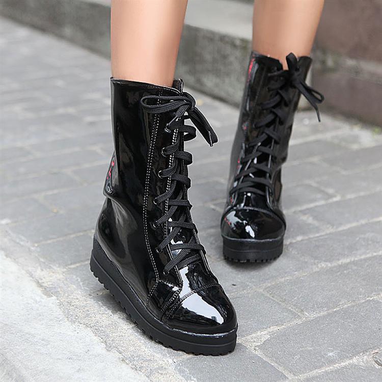short leather boots with laces