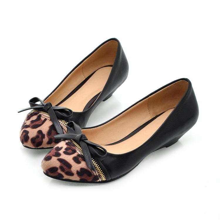 leopard print flats round toe