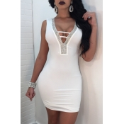Sexy V Neck Hollow-out White Polyester Sheath Mini