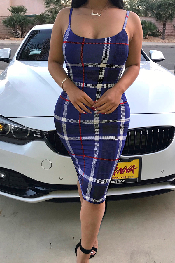 

Lovely Sexy Spaghetti Strap Sleeveless Striped Dark Blue Milk Fiber Knee Length Dress
