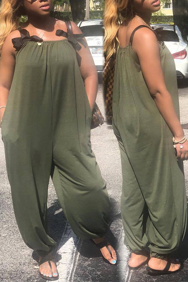 

Lovely Fashion Shoulders Lace-up Loose Army Green One-piece Jumpsuit