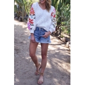 Lovely Casual Embroidered Design White Acrylic Swe