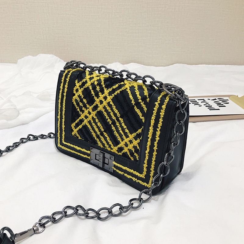 

Lovely Chic Printed Yellow Patent Leather Messenger