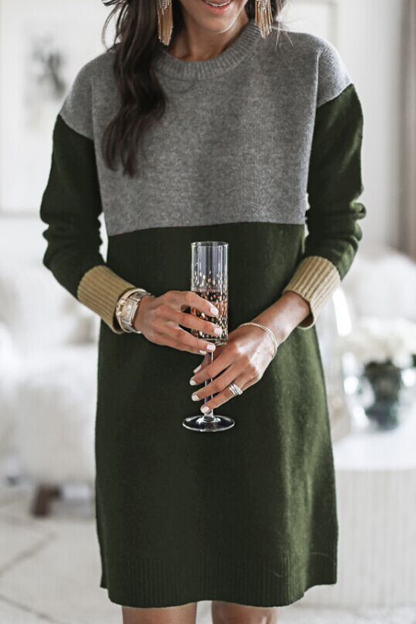 

Lovely Casual Patchwork Army Green Sweater Knee Length Dress
