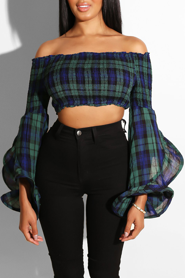 

Lovely Sweet Dew Shoulder Green Knitting Blouses