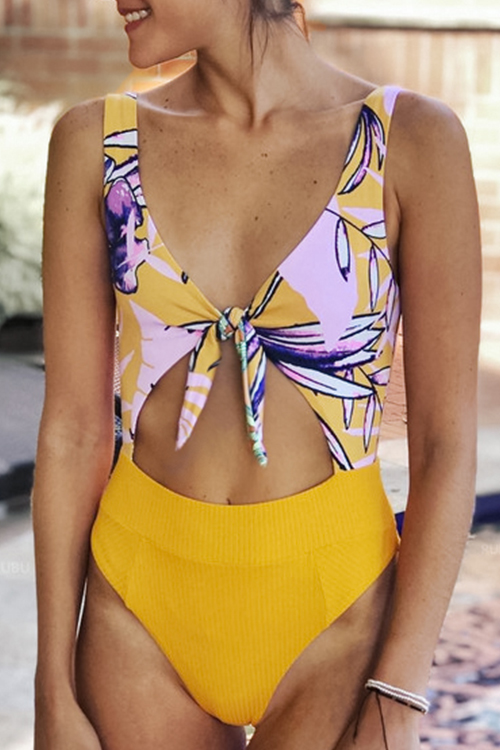 

Lovely Chic Printed Knot Design Skinny Yellow One-piece Swimwears