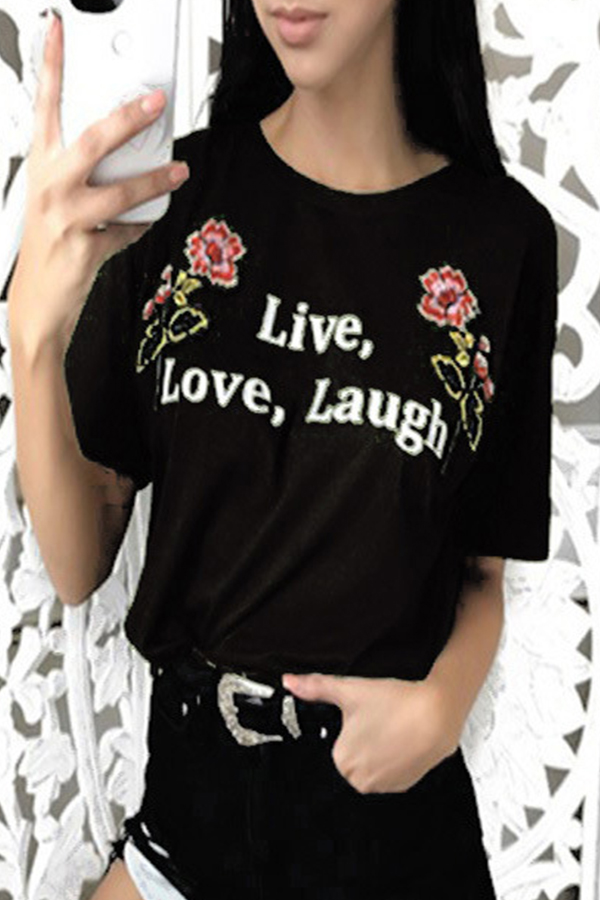 

Lovely Casual Printed Black Blending T-shirt