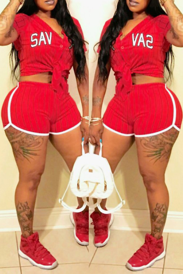 

Lovely Casual Striped Red Two-piece Shorts Set