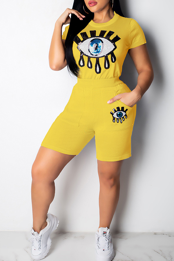 

Lovely Casual Embroidery Yellow Two-piece Shorts Set
