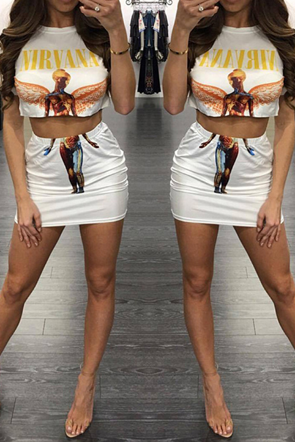 

Lovely Casual Print White Two-piece Skirt Set