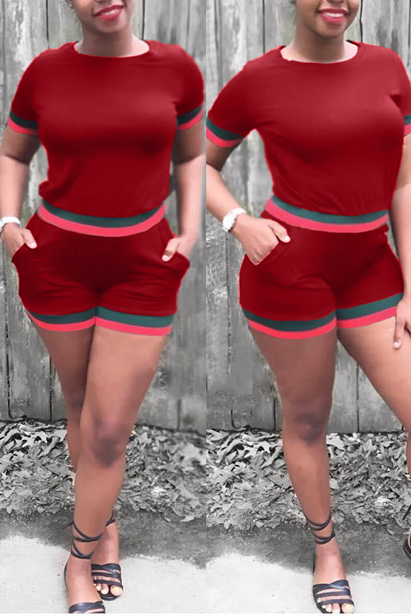 

Lovely Casual Striped Wine Red Blending Two-piece Shorts Set