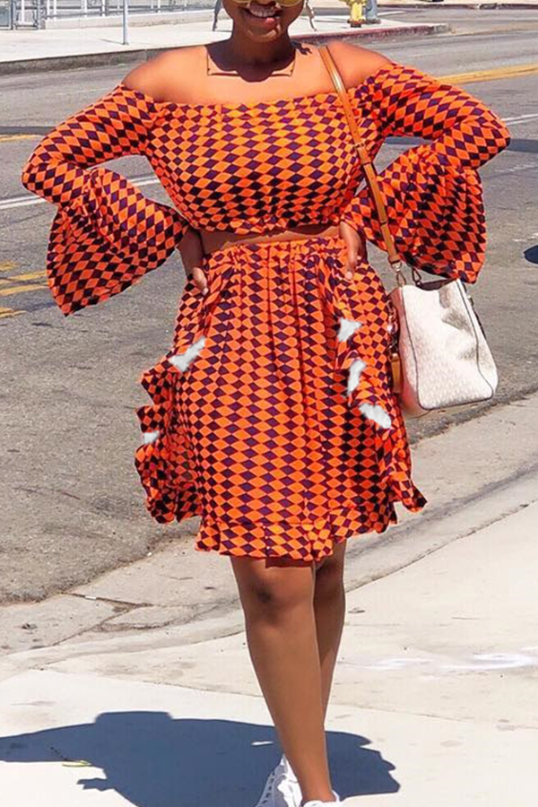 

Lovely Off The Shoulder Printed Orange-red Two-piece Skirt Set