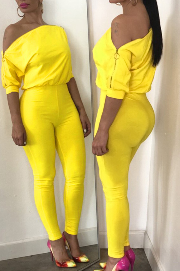 

Lovely Casual One Shoulder Yellow One-piece Jumpsuit