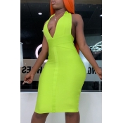 Lovely Sexy Halter V Neck Backless Green Knee Leng