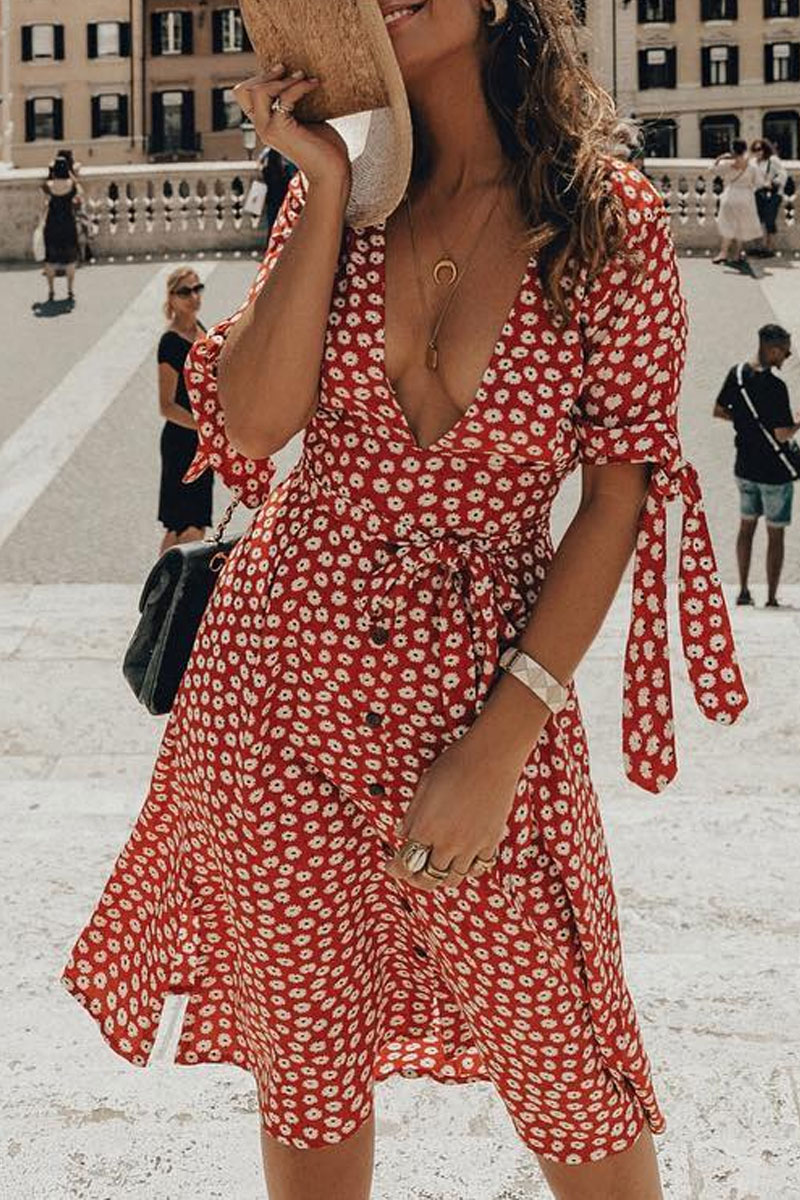 

Lovely V Neck Floral Printed Red Mini Dress(Nonelastic
