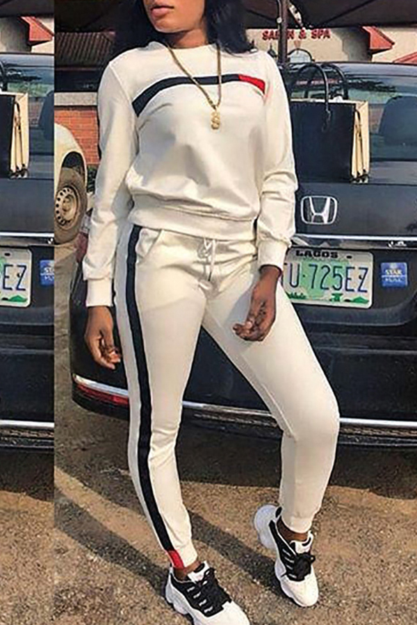 

Lovely Casual Patchwork White Two-piece Pants Set