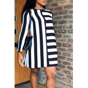 Lovely Casual Striped White Mini T-shirt Dress