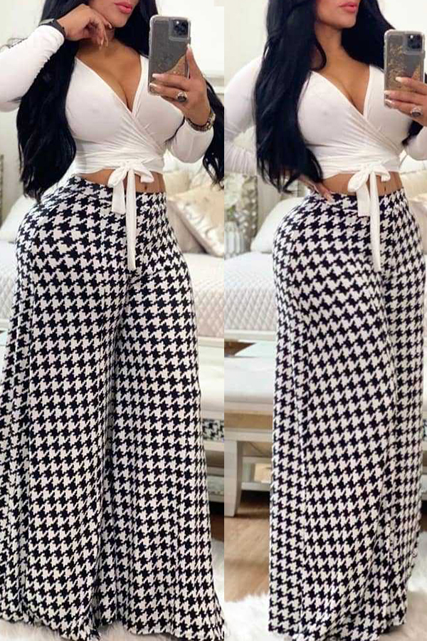 

Lovely Casual Printed Loose White Pants