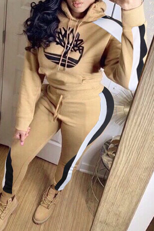 

Lovely Casual Hooded Collar Printed Khaki Two-piece Pants Set