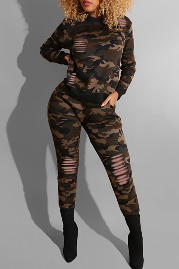 

Lovely Casual Camouflage Printed Green Two-piece Pants Set