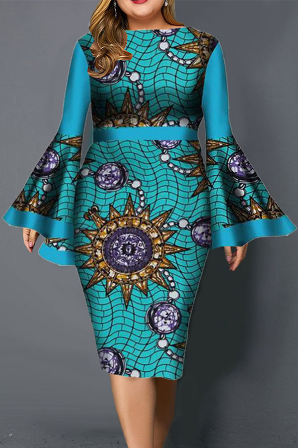 

Lovely Casual O Neck Printed Baby Blue Knee Length Plus Size Dress
