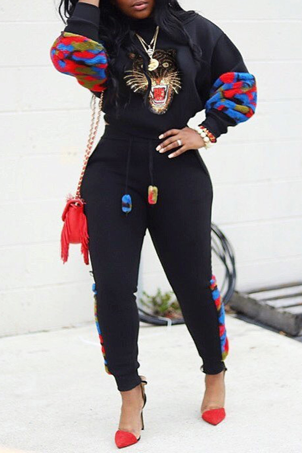

Lovely Casual Patchwork Print Black Two-piece Pants Set