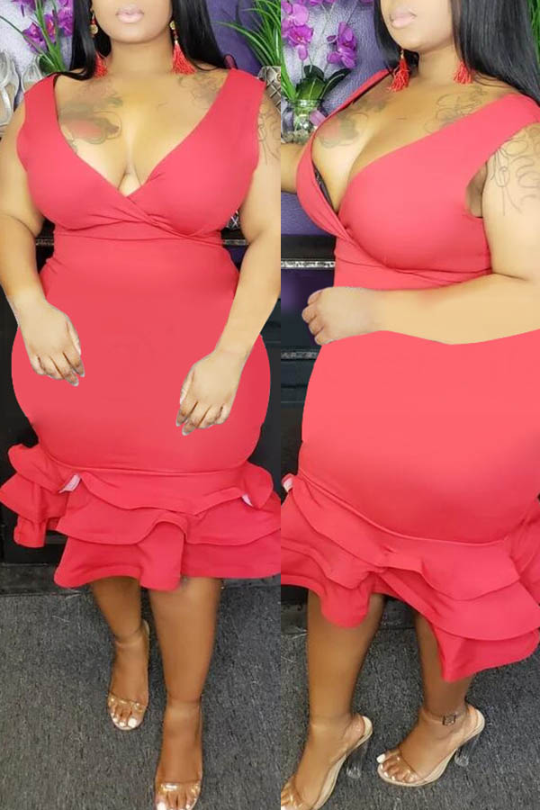 

Lovely Casual V Neck Flounce Design Red Knee Length Plus Size Dress