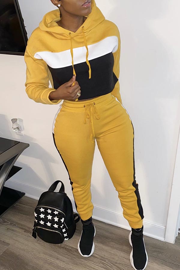 

Lovely Leisure Patchwork Yellow Two-piece Pants Set