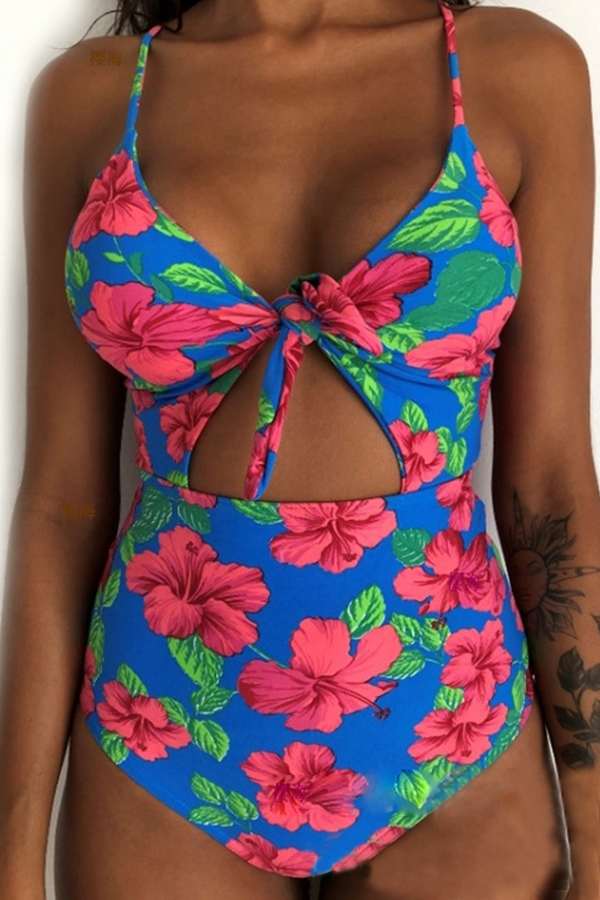 

Lovely Hollow-out Multicolor Two-piece Swimsuit, Multi