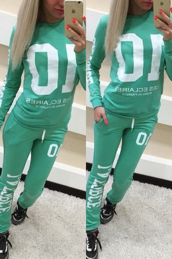 

Lovely Casual Letter Print Green Two-piece Pants Set