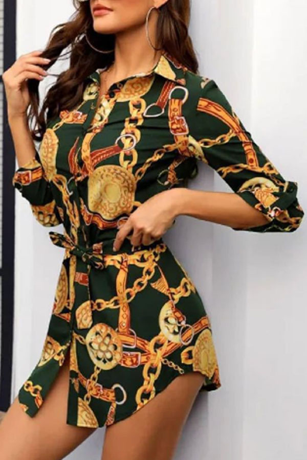

Lovely Casual Turndown Collar Print Green Mini Dress
