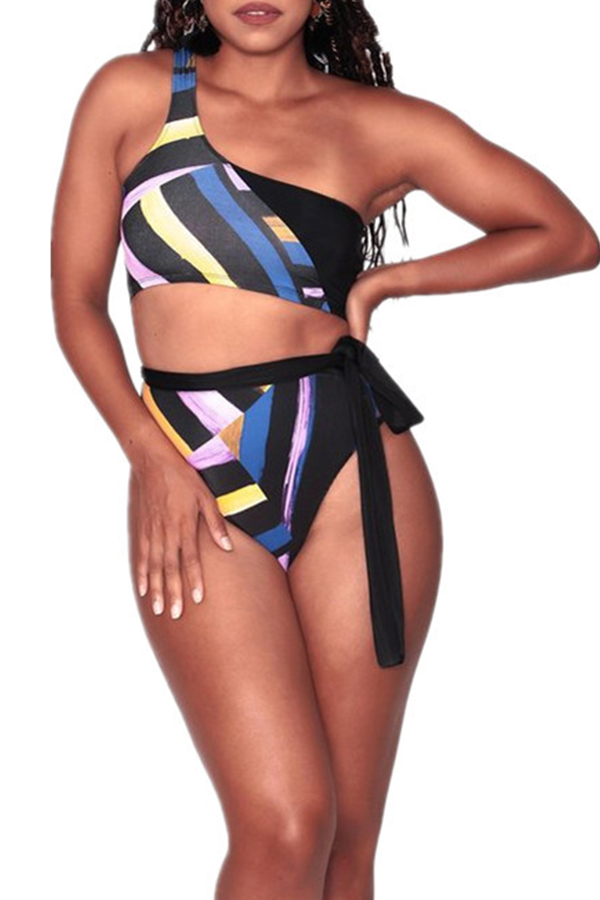 

Lovely Striped Multicolor Plus Size Two-piece Swimsuit, Multicolor mstn