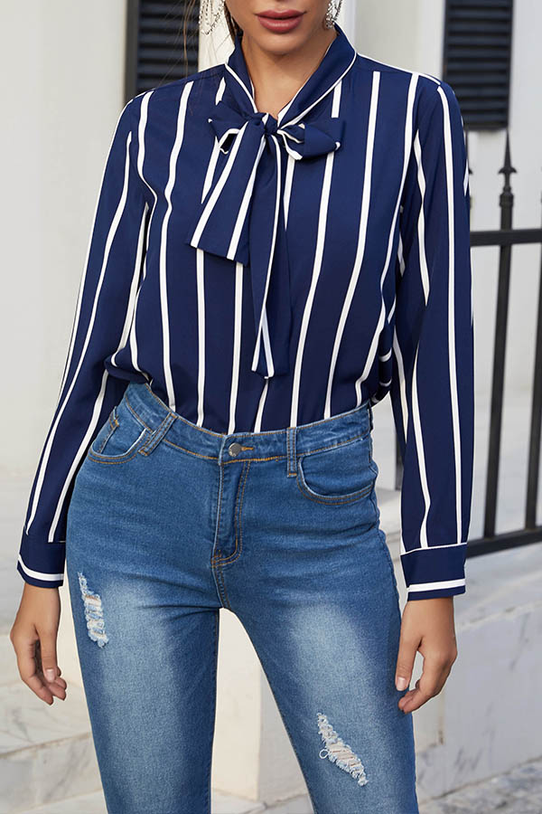 

Lovely Casual Striped Blue Shirt