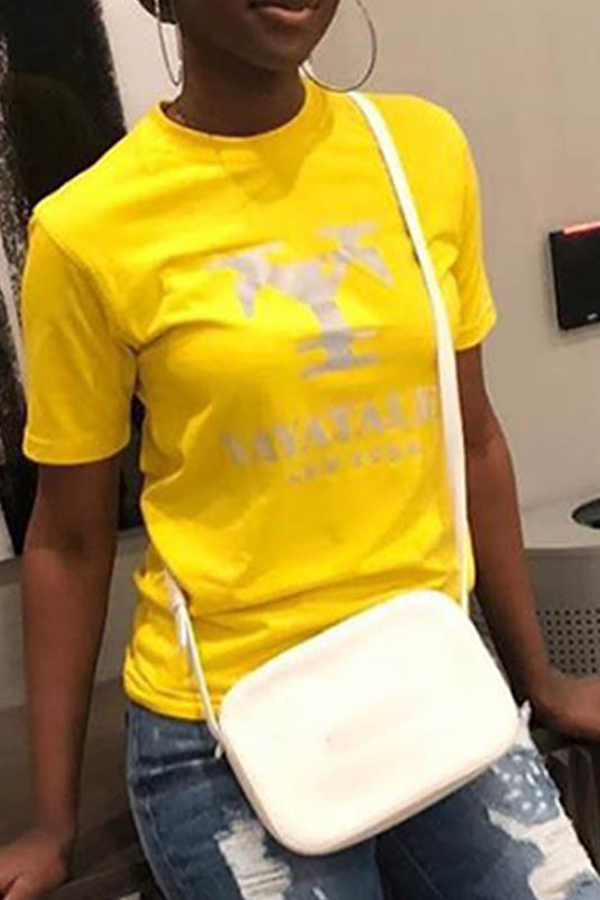 

Lovely Leisure O Neck Letter Print Yellow T-shirt
