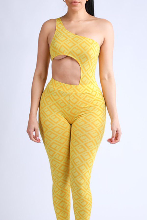 

Lovely Chic Hollow-out Yellow Two-piece Pants Set