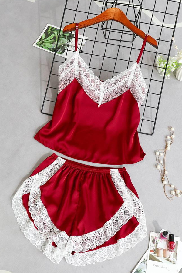 

Lovely Sexy Lace Patchwork Wine Red Sleepwear