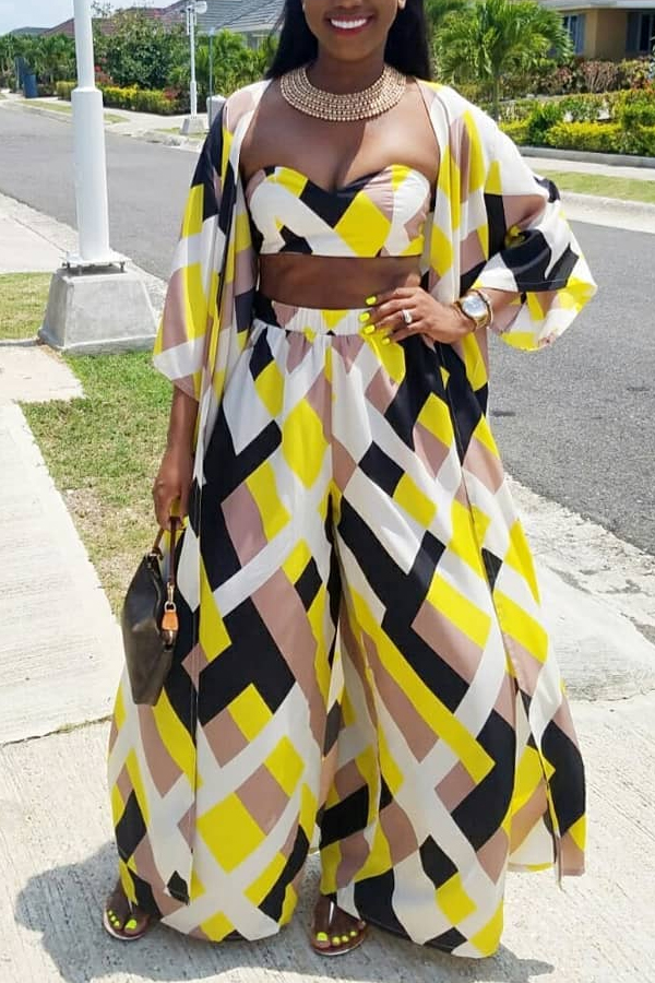 

Lovely Bohemian Print Yellow Two-piece Pants Set