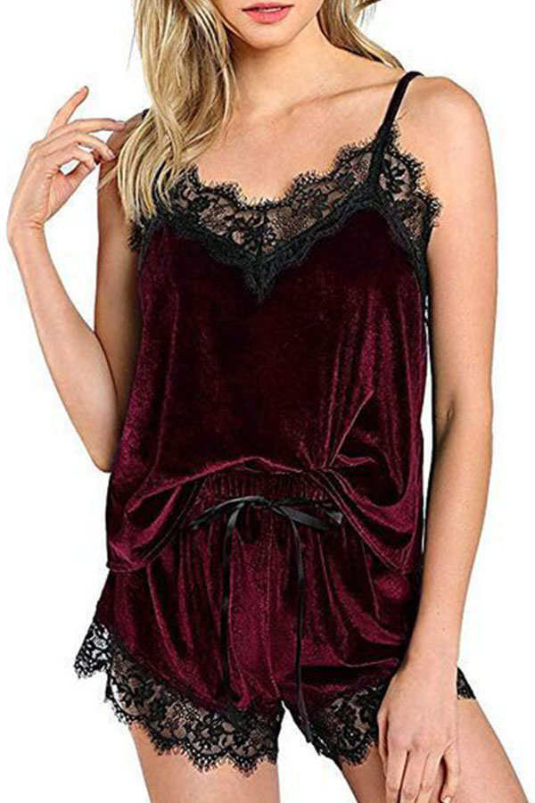 

Lovely Trendy Lace Hem Wine Red Sleepwear