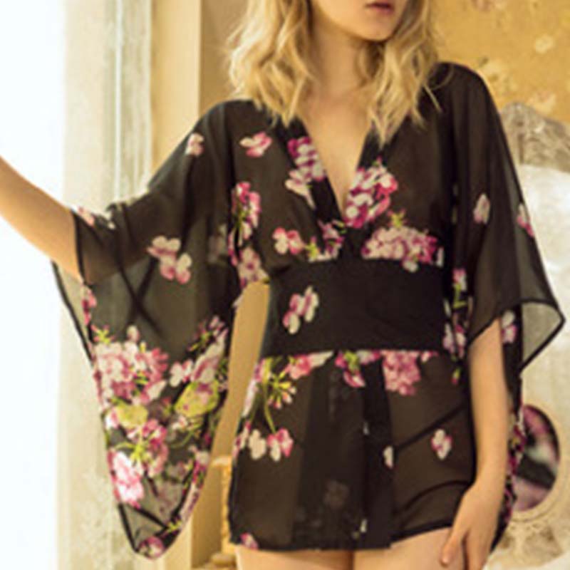 

Lovely Trendy V Neck Print Black Sleepwear