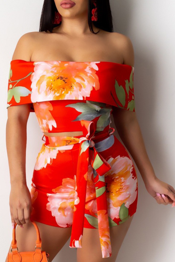 

Lovely Bohemian Dew Shoulder Print Red Two-piece Shorts Set