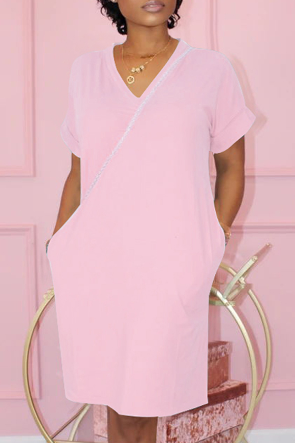

Lovely Casual Pocket Patched Pink Knee Length T-shirt Dress