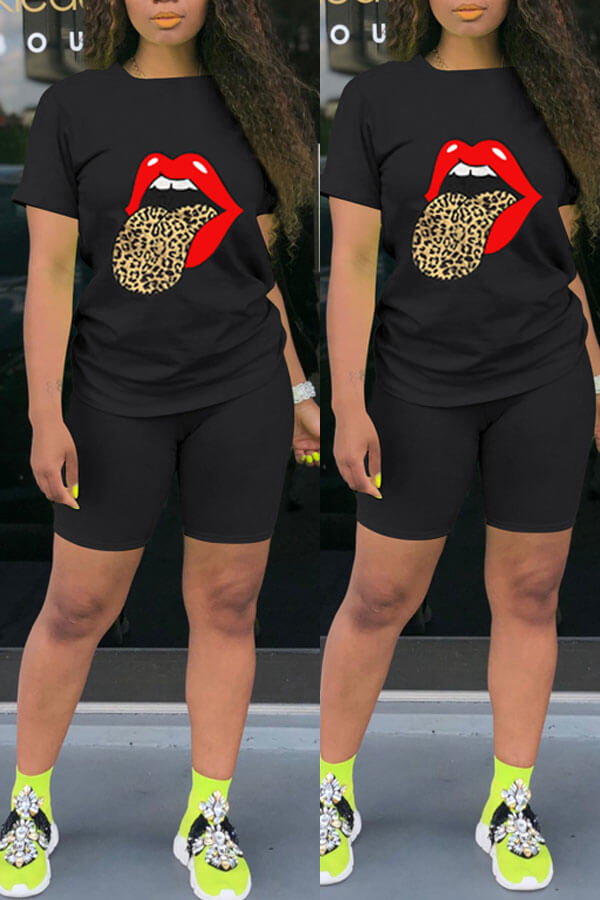 

Lovely Casual Lip Print Black Two-piece Shorts Set