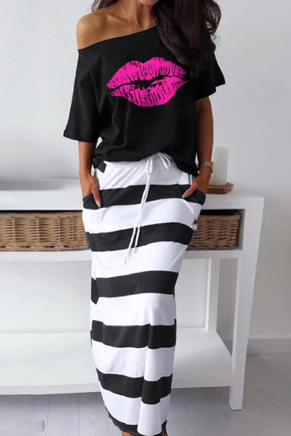 

Lovely Casual Print Black Loungewear