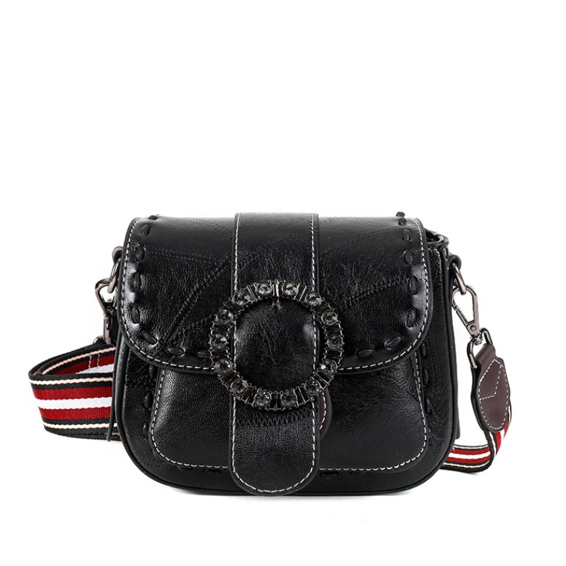 

Lovely Stylish Rivet Decorative Black Crossbody Bag