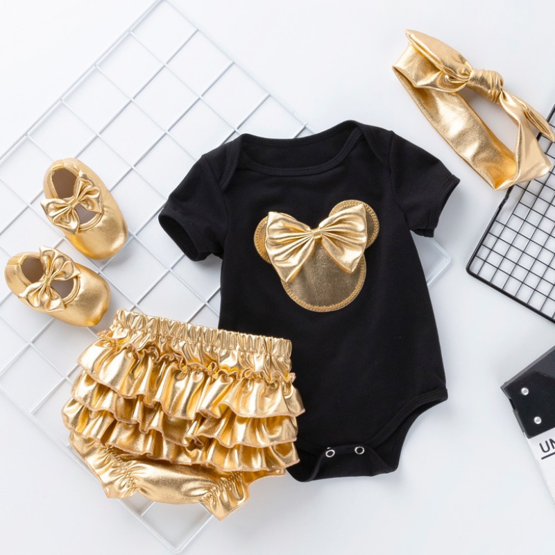

Lovely Leisure Fold Design Black Girl Two-piece Shorts Set