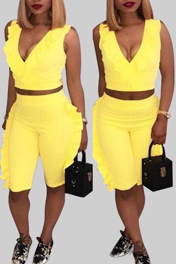 

Lovely Trendy Flounce Design Yellow Two-piece Shorts Set